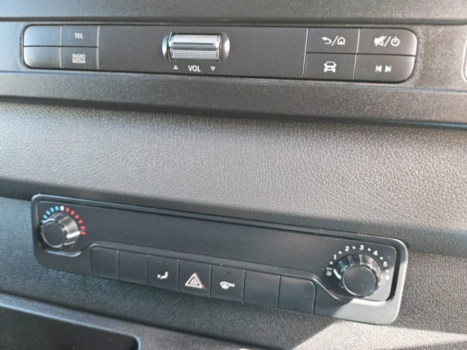 2025 Mercedes-benz Sprinter