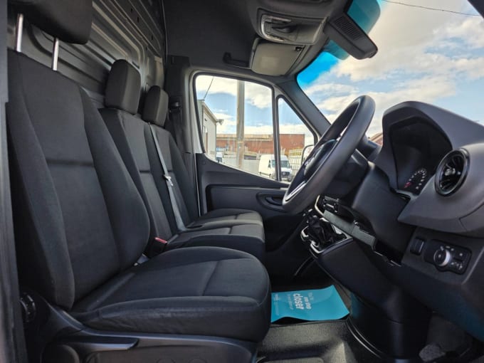 2025 Mercedes-benz Sprinter