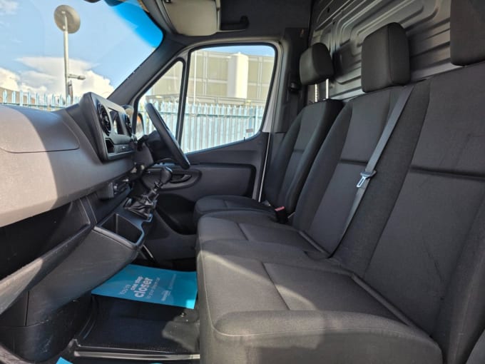 2025 Mercedes-benz Sprinter