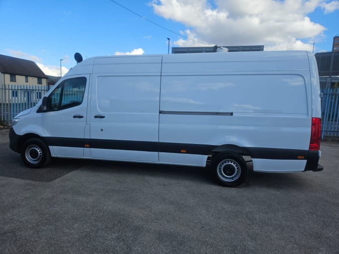 2025 Mercedes-benz Sprinter