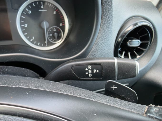 2025 Mercedes-benz Vito