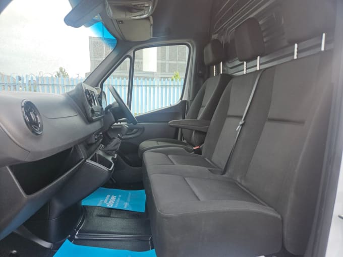 2025 Mercedes-benz Sprinter