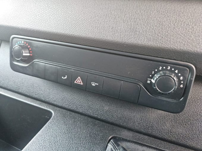 2025 Mercedes-benz Sprinter