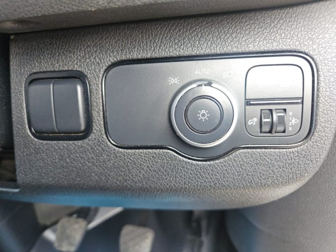 2025 Mercedes-benz Sprinter