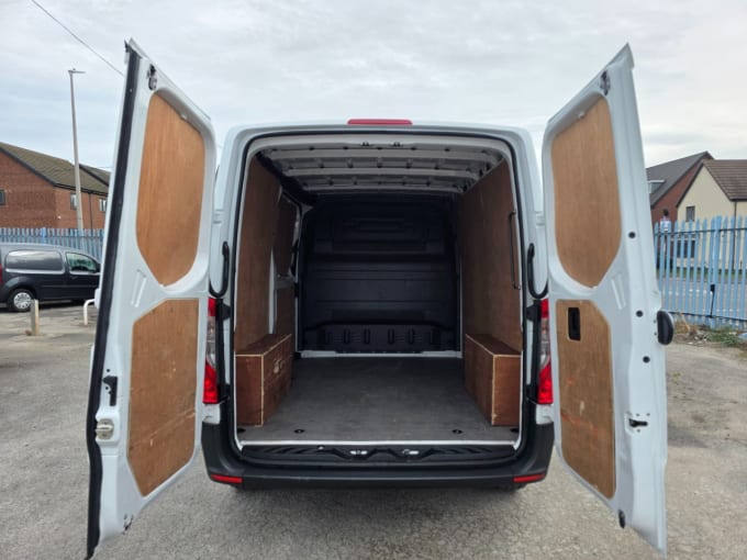 2025 Mercedes-benz Sprinter