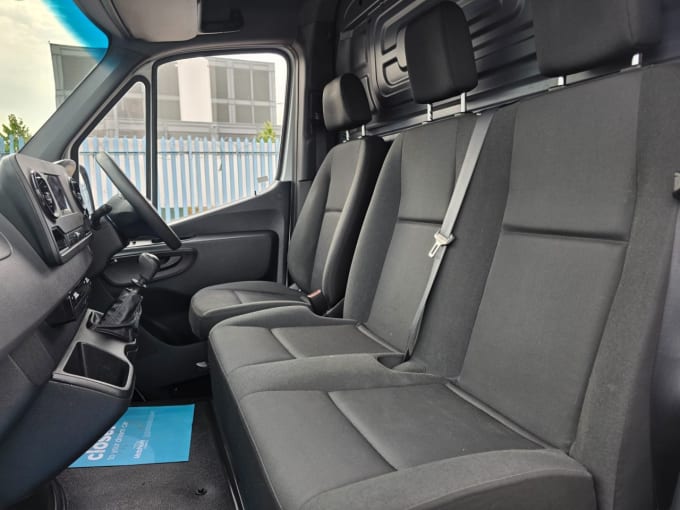 2025 Mercedes-benz Sprinter