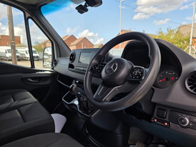 2025 Mercedes-benz Sprinter