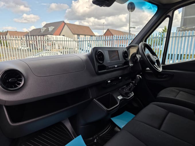 2025 Mercedes-benz Sprinter