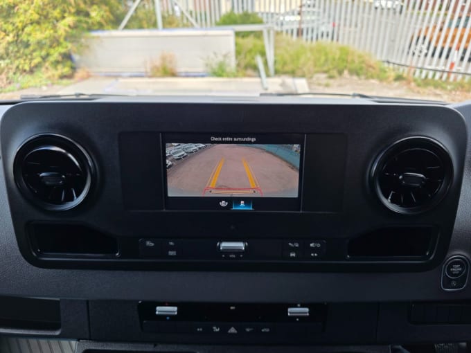 2025 Mercedes-benz Sprinter