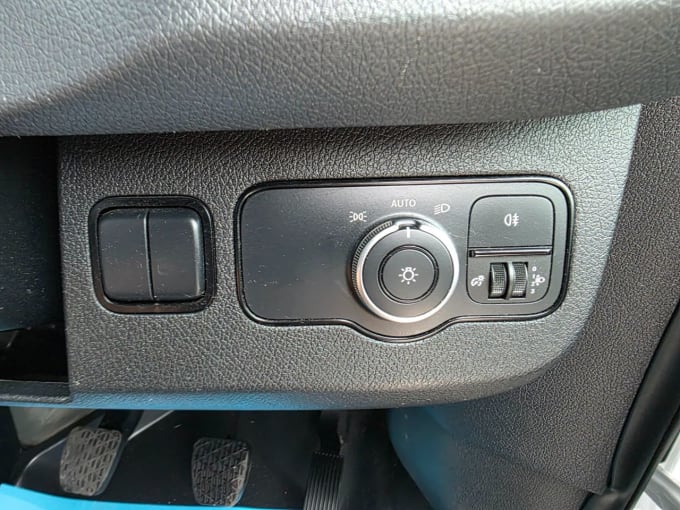 2025 Mercedes-benz Sprinter