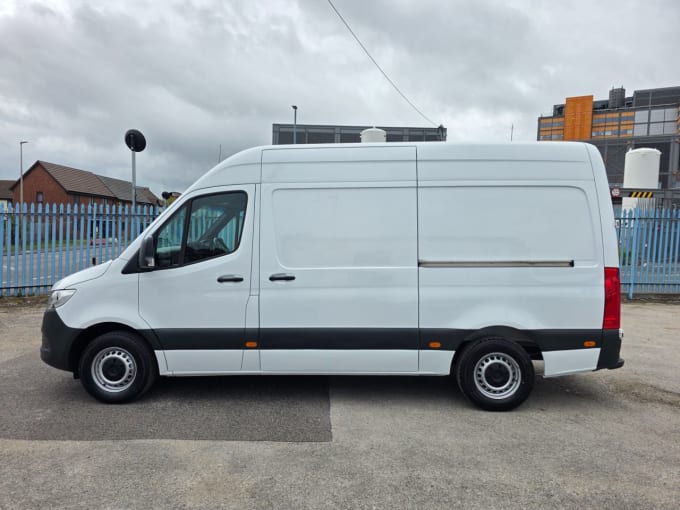 2025 Mercedes-benz Sprinter