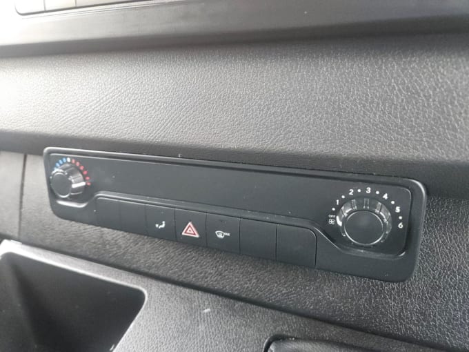 2025 Mercedes-benz Sprinter