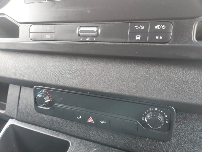 2025 Mercedes-benz Sprinter