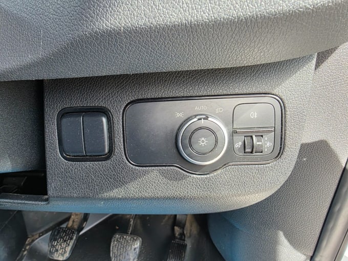 2025 Mercedes-benz Sprinter
