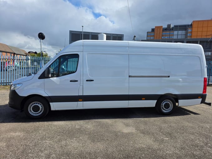2025 Mercedes-benz Sprinter