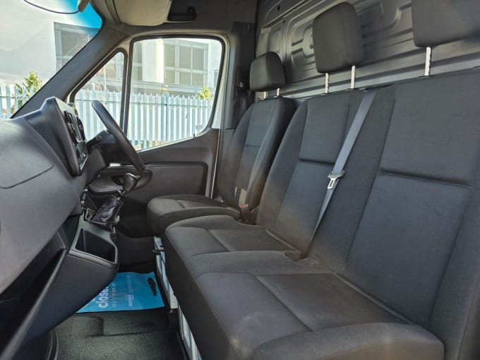 2025 Mercedes-benz Sprinter