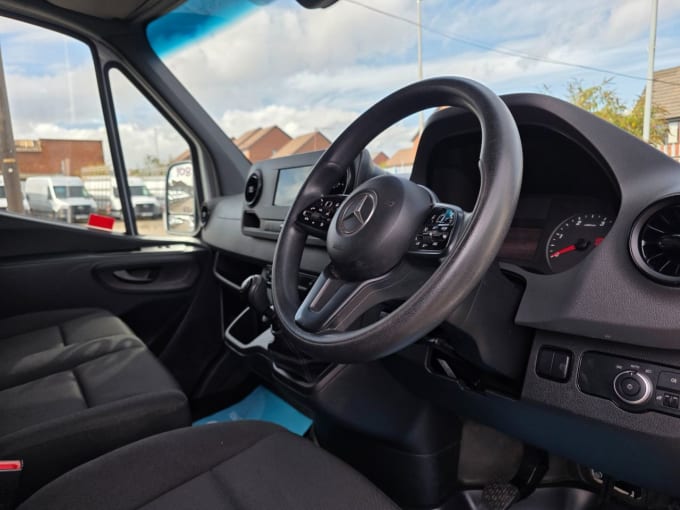 2025 Mercedes-benz Sprinter