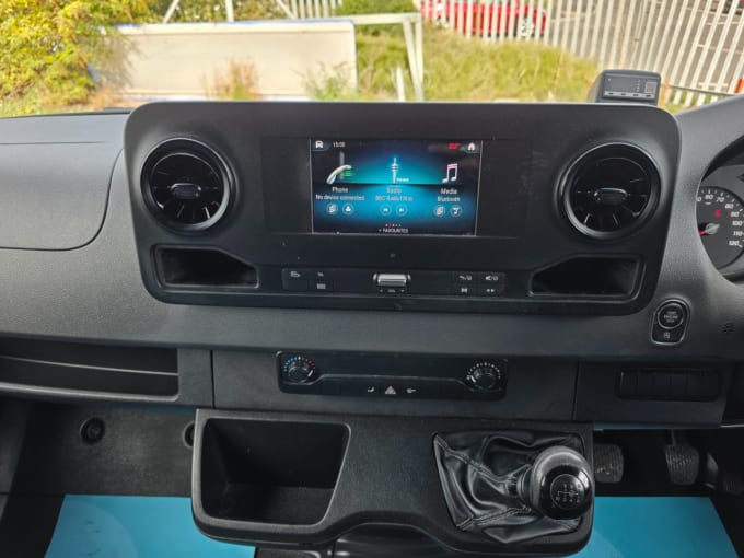 2025 Mercedes-benz Sprinter