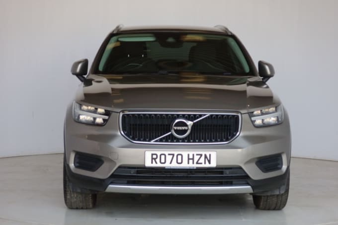 2024 Volvo Xc40