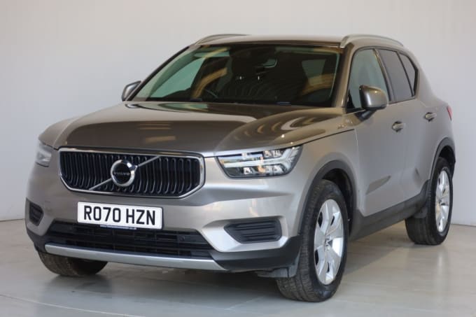 2024 Volvo Xc40