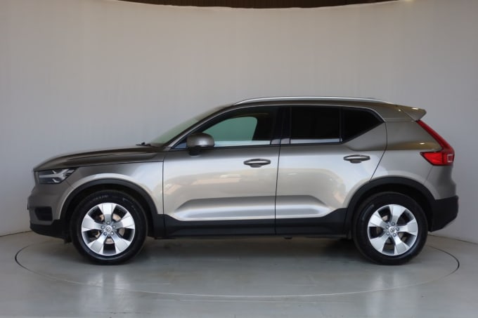 2024 Volvo Xc40