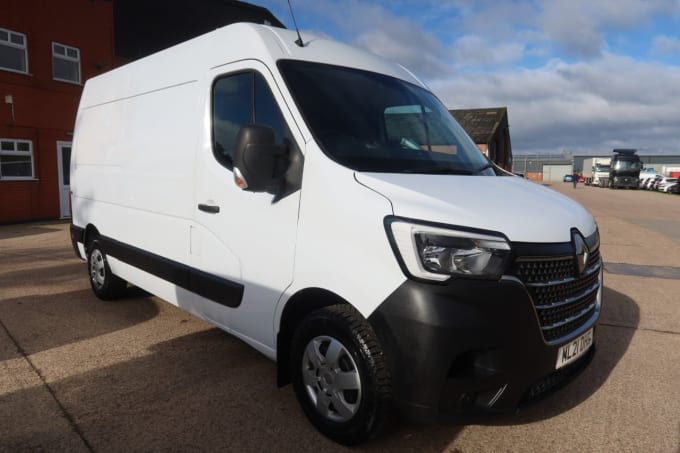 2024 Renault Master