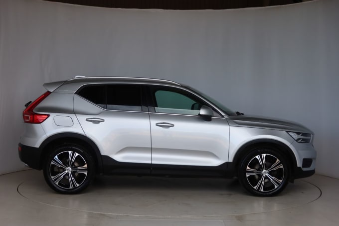 2024 Volvo Xc40