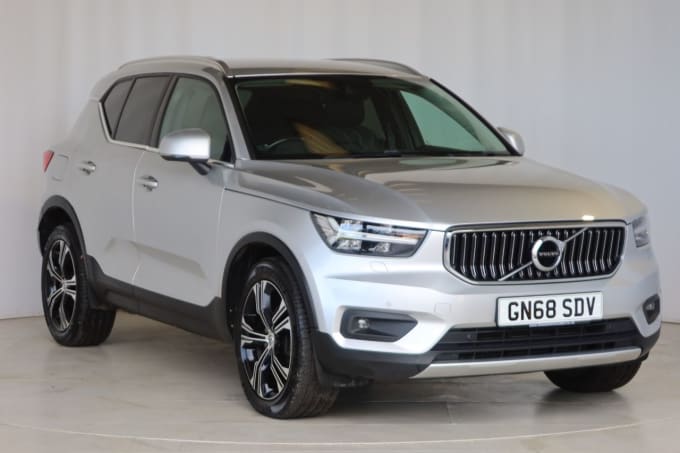 2024 Volvo Xc40