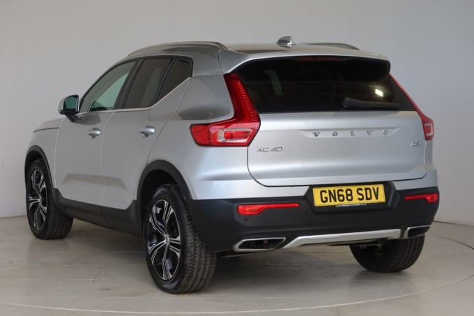 2024 Volvo Xc40