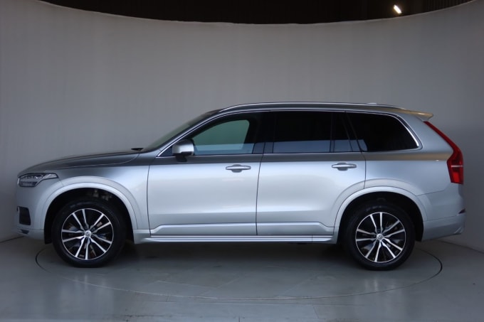 2025 Volvo Xc90