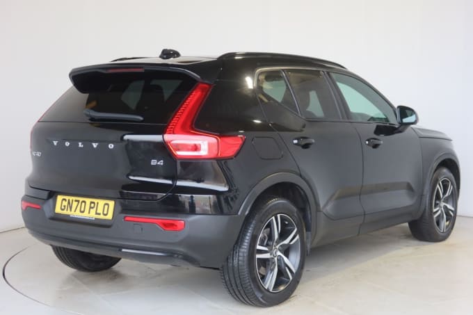 2025 Volvo Xc40