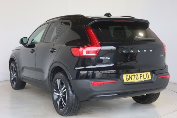 2025 Volvo Xc40