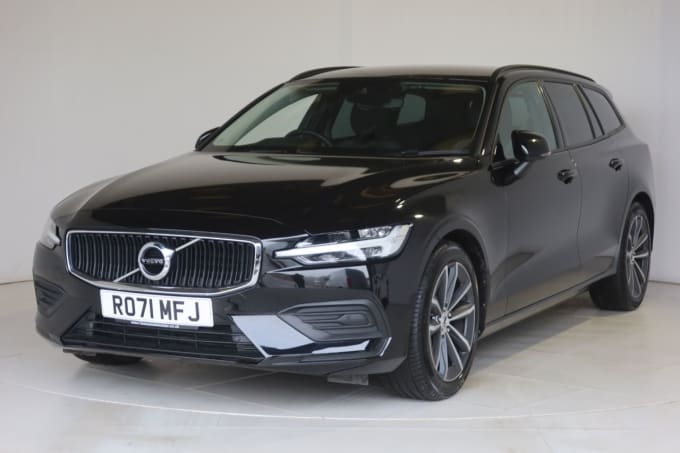 2025 Volvo V60