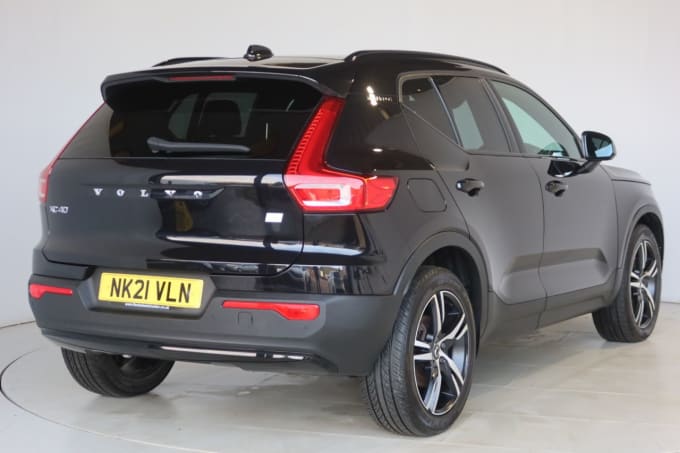 2025 Volvo Xc40