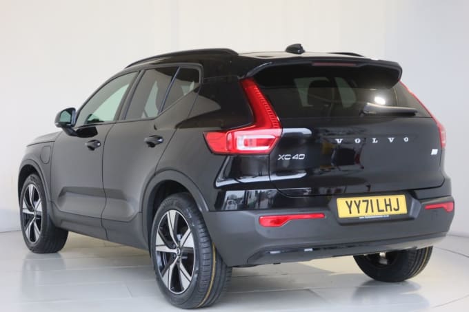 2025 Volvo Xc40