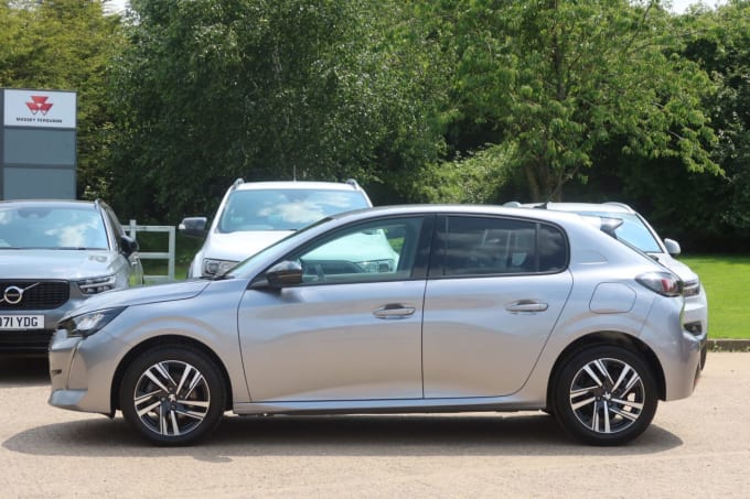 2025 Peugeot 208