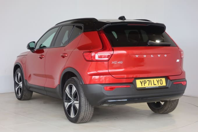 2025 Volvo Xc40