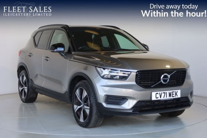 2025 Volvo Xc40