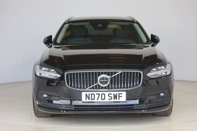 2025 Volvo V90