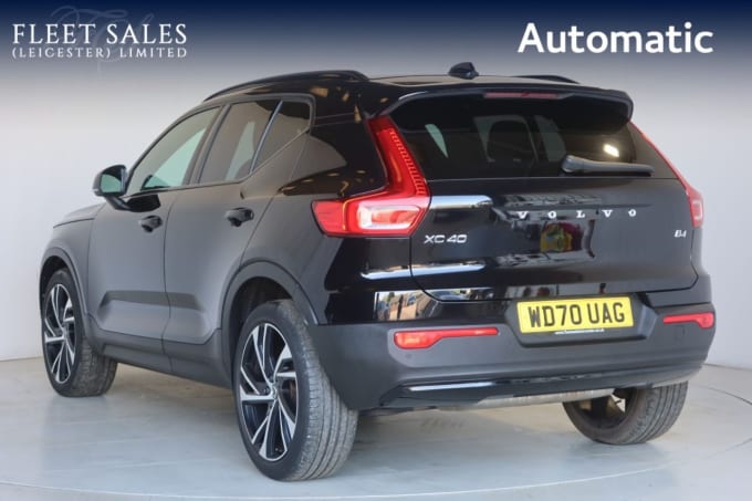 2025 Volvo Xc40