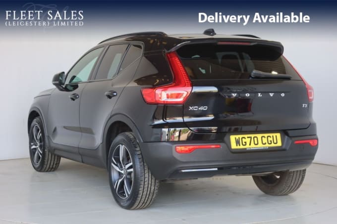 2025 Volvo Xc40