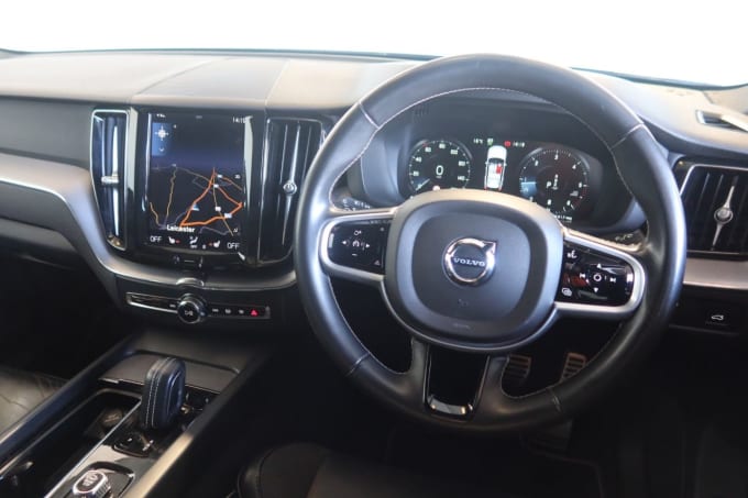 2025 Volvo Xc60