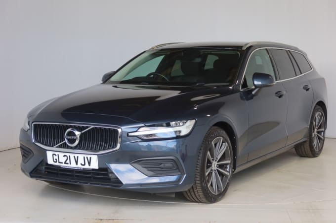 2025 Volvo V60