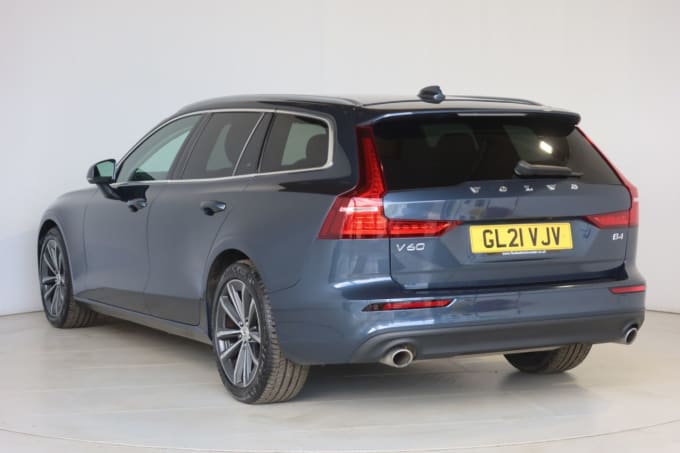 2025 Volvo V60