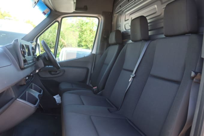 2025 Mercedes-benz Sprinter