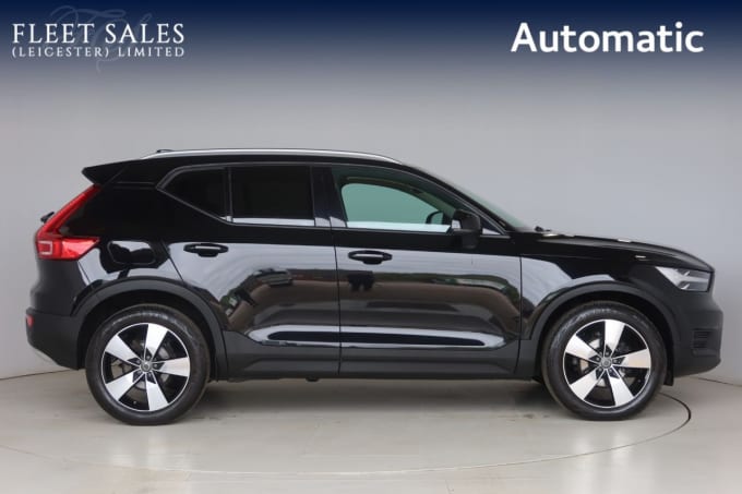 2025 Volvo Xc40