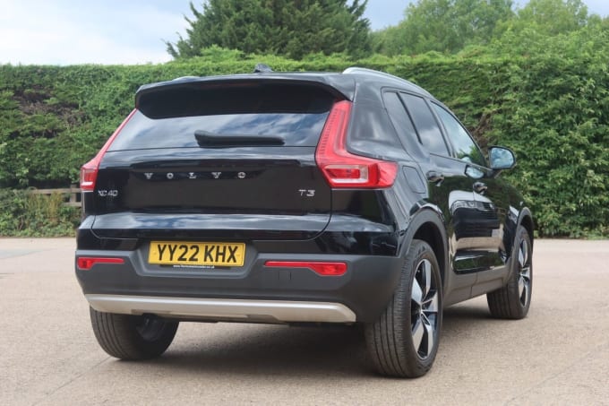 2025 Volvo Xc40