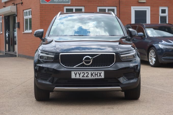 2025 Volvo Xc40