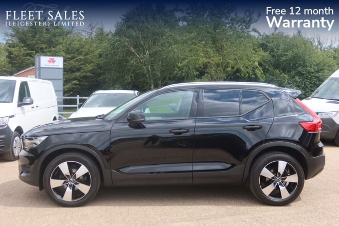 2025 Volvo Xc40