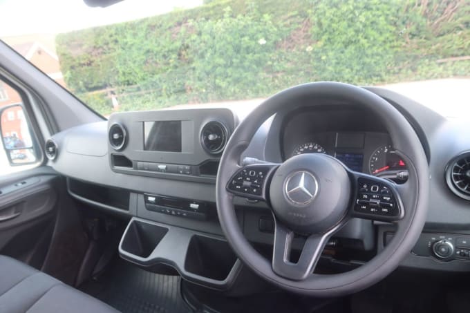 2025 Mercedes-benz Sprinter